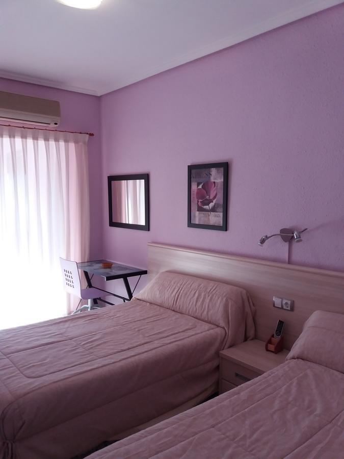 Hostal La Pilarica Paterna Camera foto
