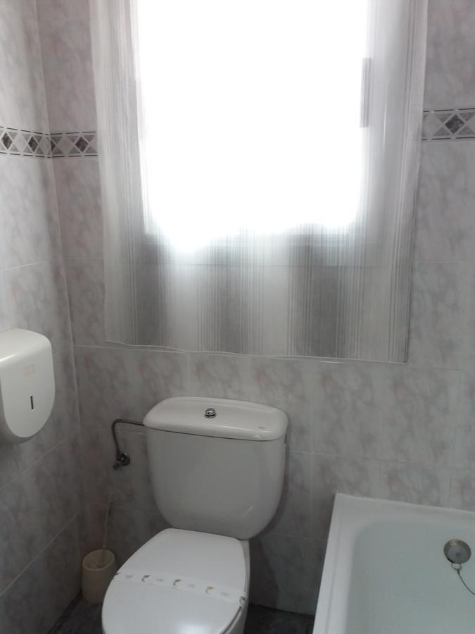 Hostal La Pilarica Paterna Esterno foto